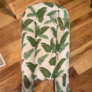 Dockatot - Banana Tree